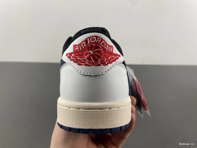 JORDAN OG 1  LOW RETRO SP DM7866-713 SCOTT TRAVIS  0913